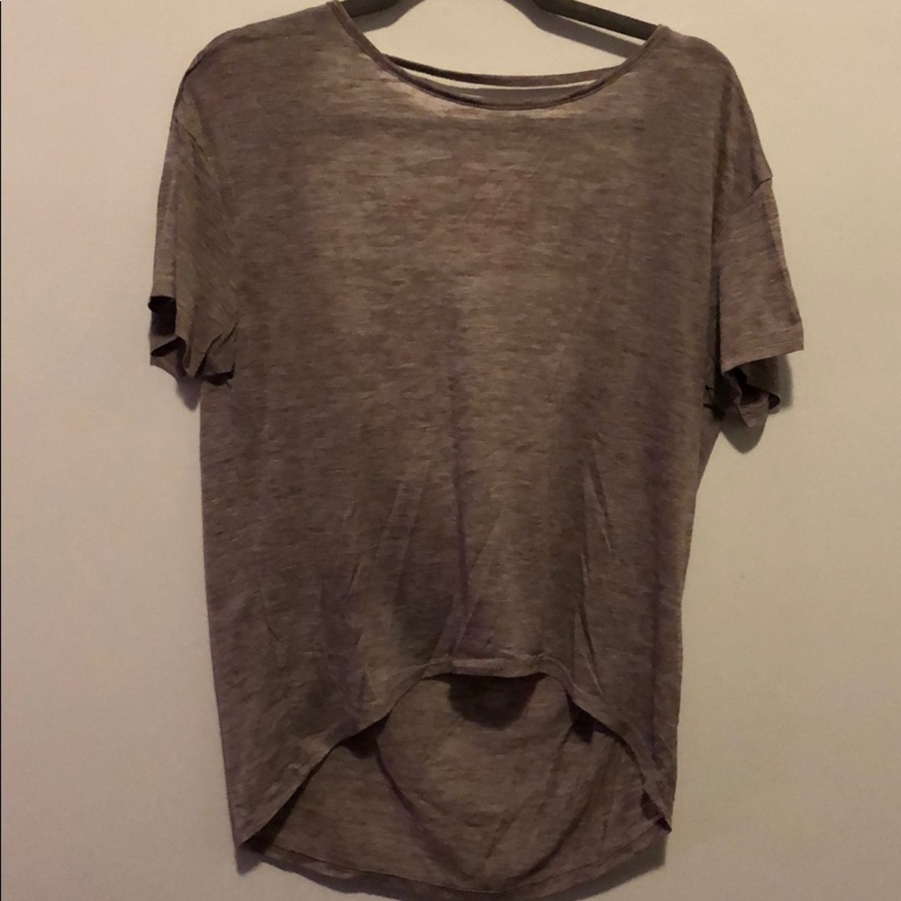 Hi low yoga shirt with shoulder strap